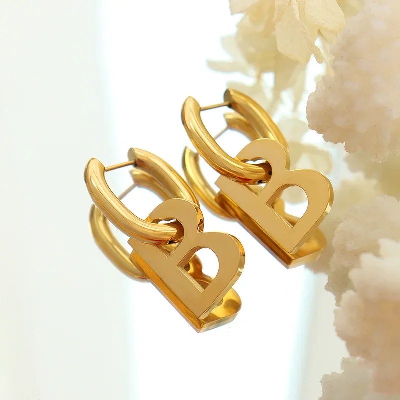 

Fashion Designer Jewelry Popular Brands Titanium Steel Hoop Earrings 18K Gold Plated Letter B Earrings Jewelry