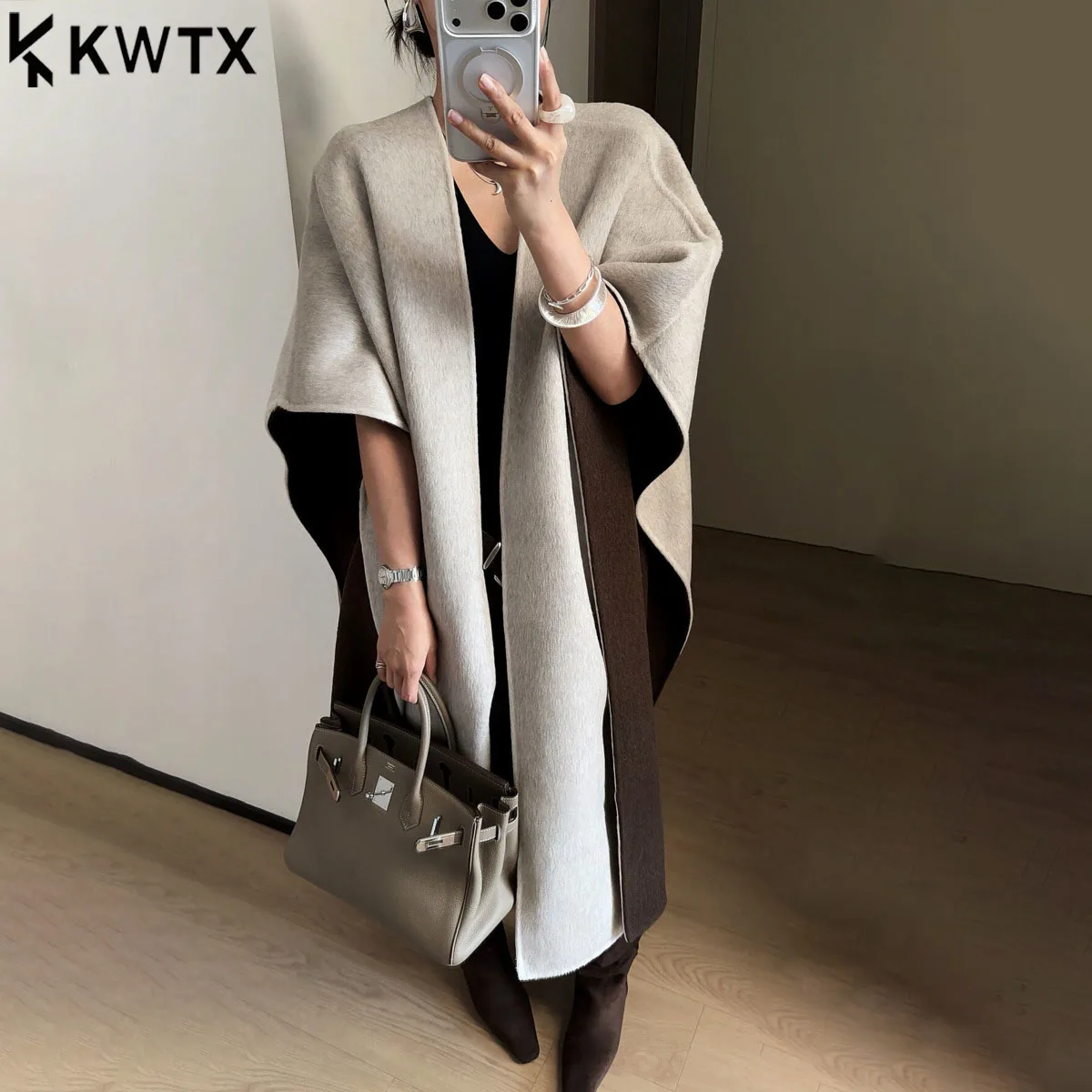 

KWTX женское повседневное двустороннее шерстяное пальто 2025 года, зимняя накидка с большими лацканами, длинная винтажная роскошная верхняя одежда с цветными блоками