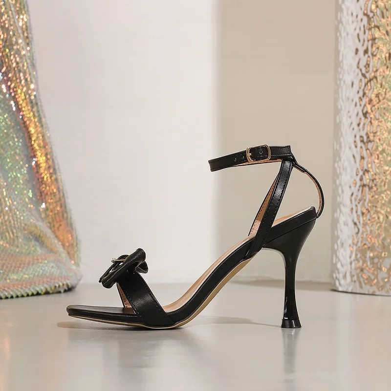 Aneikeh صنادل صيفية عصرية بمقدمة مربعة بتصميم على شكل فراشة كونت بكعب رفيع أحذية نسائية بحزام بإبزيم للحفلات #4