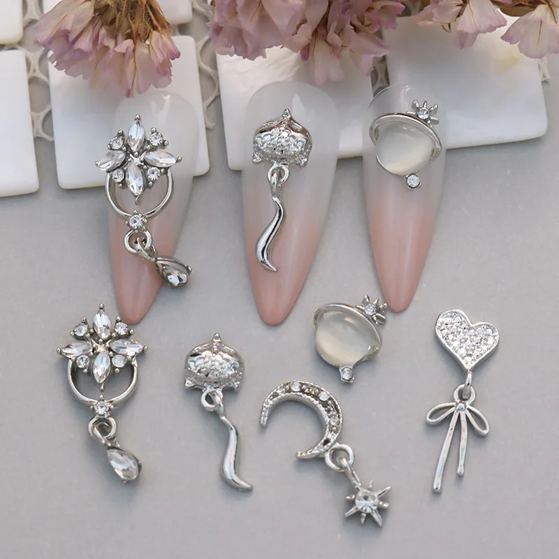 10PCS Luxury Alloy 3D Nail Art pendant Charms Sliver Moon Bow Heart Rhinestone Accessories Parts Nails Decoration Supplies Tool