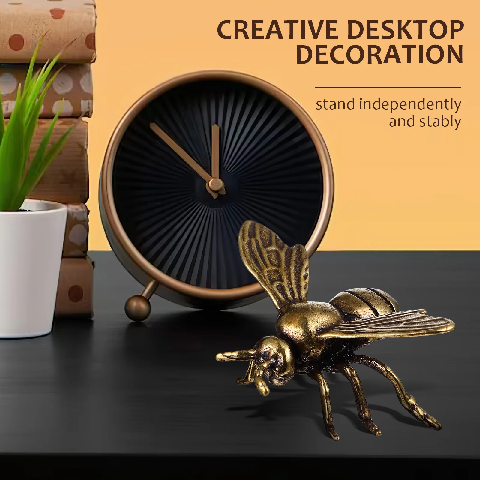 

2Pcs Brass Bee Statues High Grade Material Delicate Details Creative Design Home Office Desktop Bee Ornament Brass Ornament