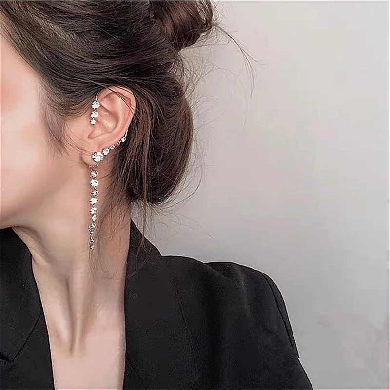 Single New Korean Rhinestone Earrings Shiny Drill Arc Ear Hanging Clip Earrings for Women Minimalist Ear Cuff