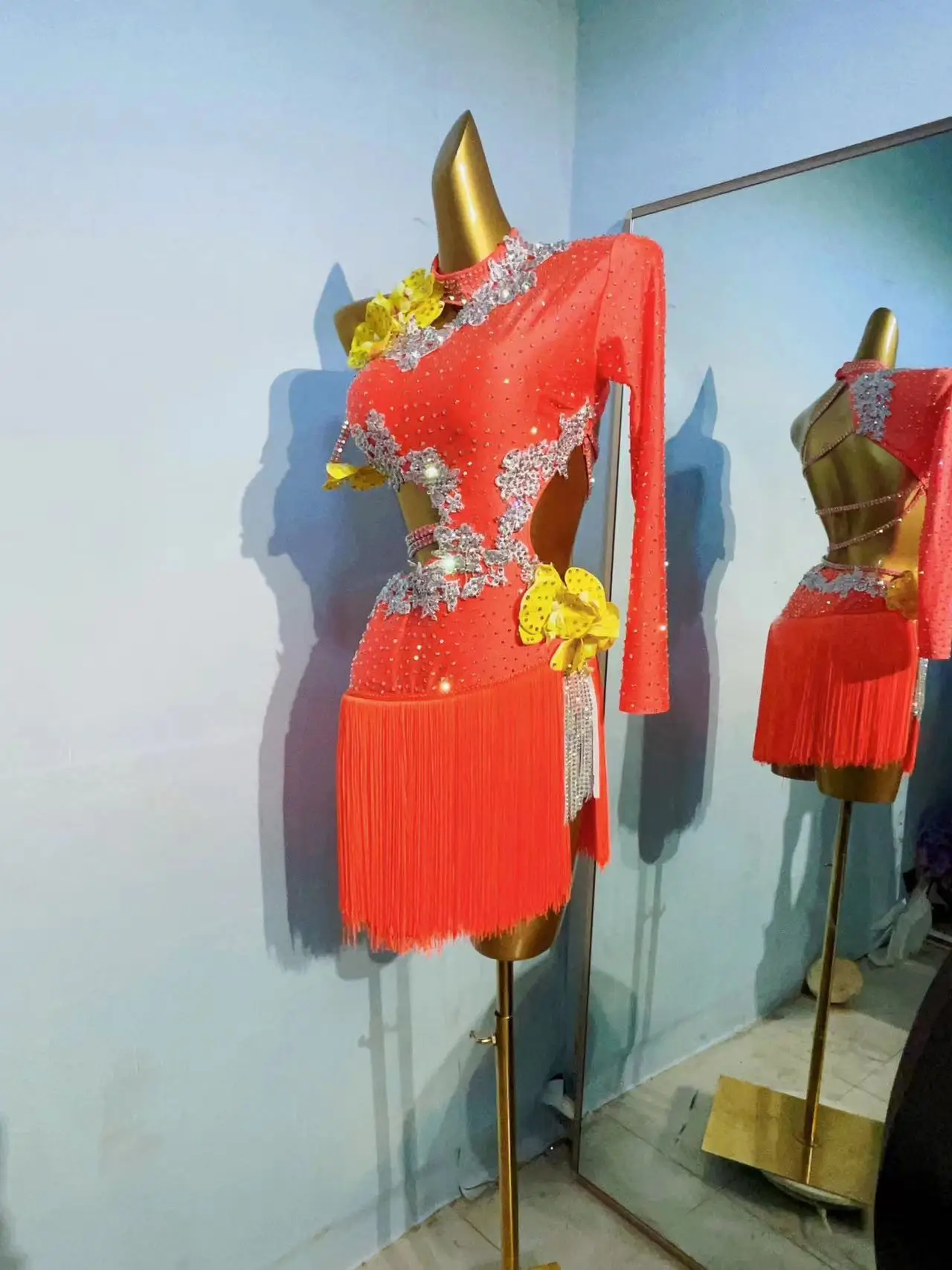 فستان رقص بشرابة فاخر للغاية ، ماسي بالكامل ، ظهر مثير مفتوح ، رقصة التانجو والشاشا ، أداء احترافي ، جديد ، #4