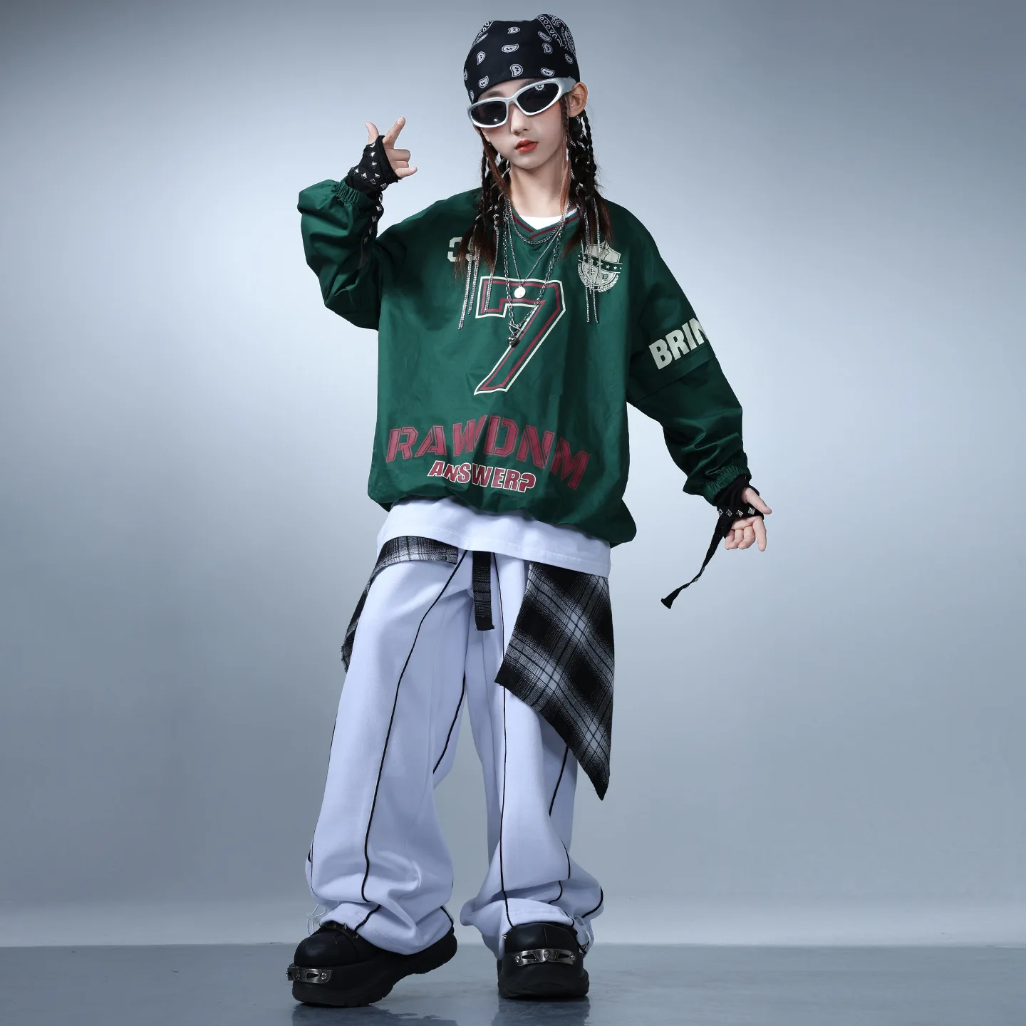 Abbigliamento Hip Hop Kpop per bambini Felpa in jersey con orlo elastico rosso verde Pantaloni sportivi da strada bianchi per abiti da ballo per ragazza ragazzo