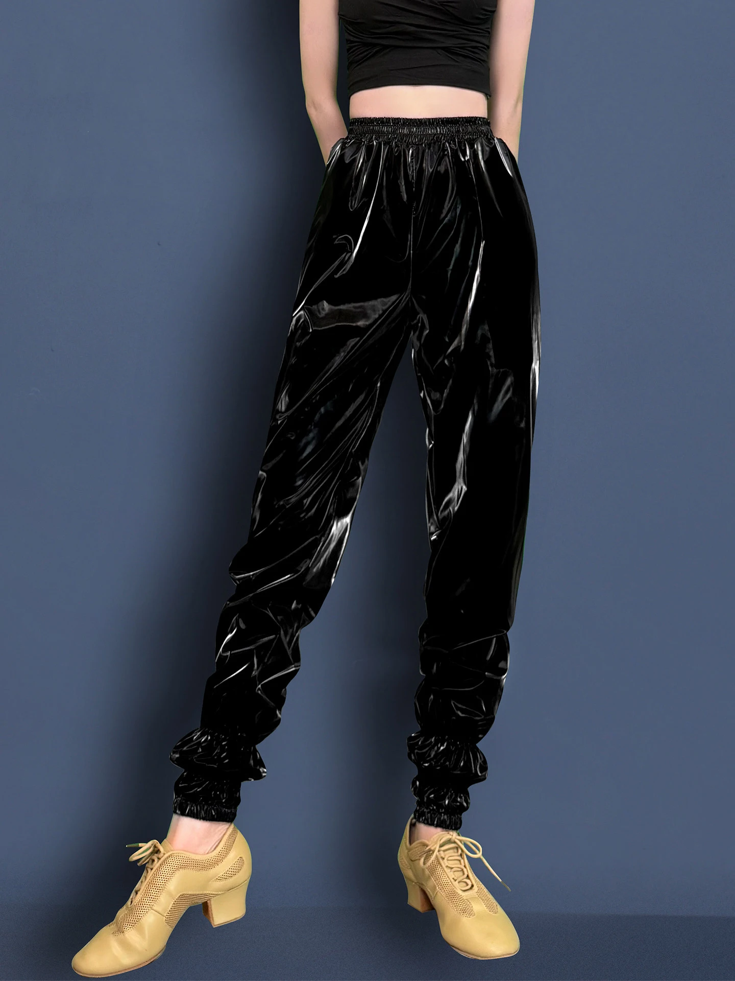 

2026 Latin Dance Costumes Glossy Pants Sweatpants Practice Clothes Chacha Rumba Modern Latin Dance Training Costumes DN23403