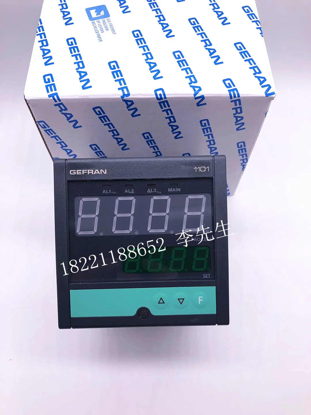 

Новый оригинальный Оригинальный итальянский GEFRAN 1101-R0-1R-0-1 термостат/метр