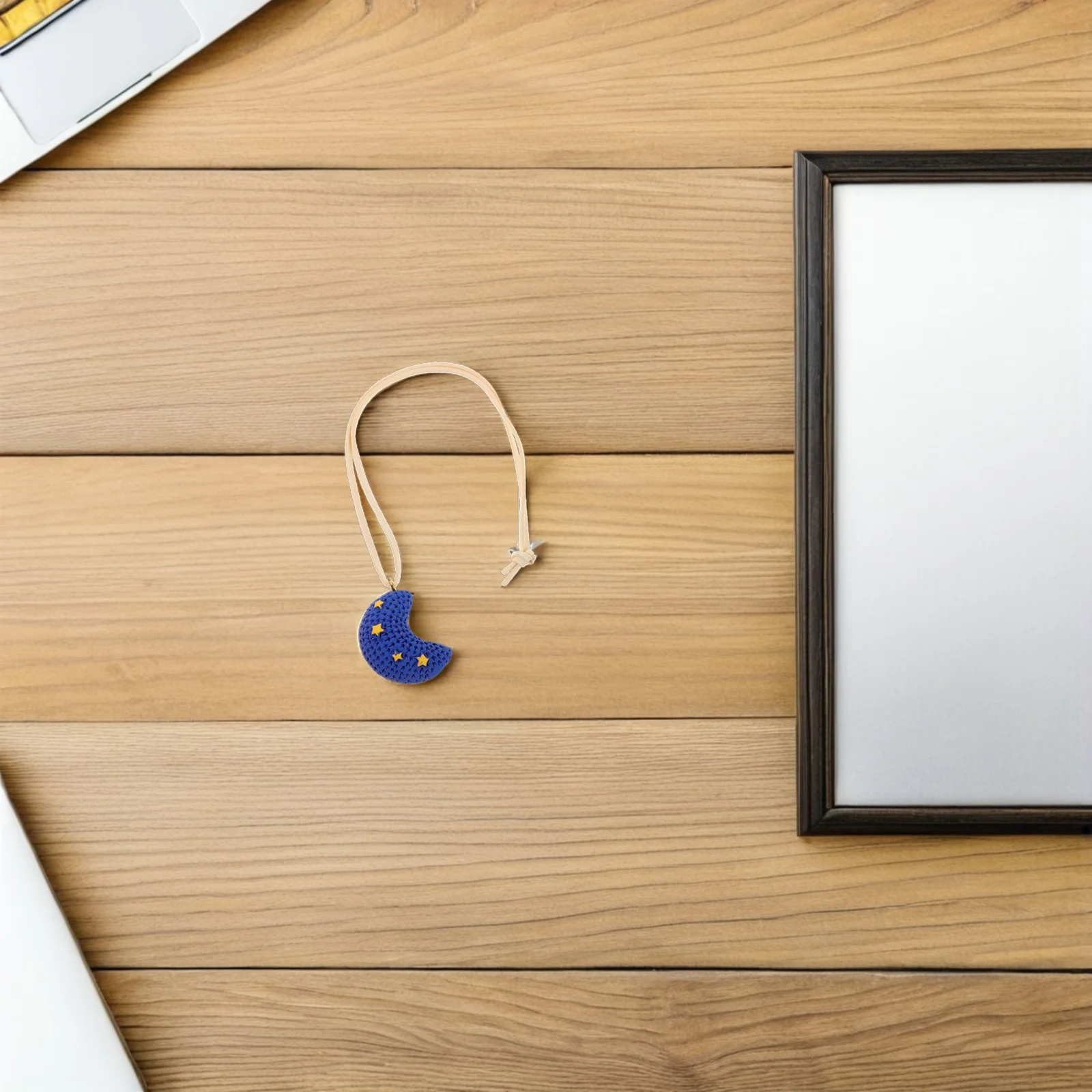 

2pcs Car Interior Decor Hanging Pendant Resin Moon Star Design For Rearview Mirror Auto Pendant Accessories, Car Charm, Mirror