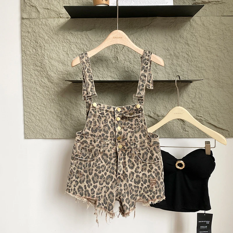 アメリカンスタイルヒョウデニムワンピースショーツ女性夏の穴生エッジストレートロンパーススパイスガールロンパース
