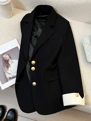 Yeni moda 2024 kadın tasarım anlamda niş gevşek süt beyaz Blazer ceket bahar kadın kore Commuting ekleme Suit Tops Coat