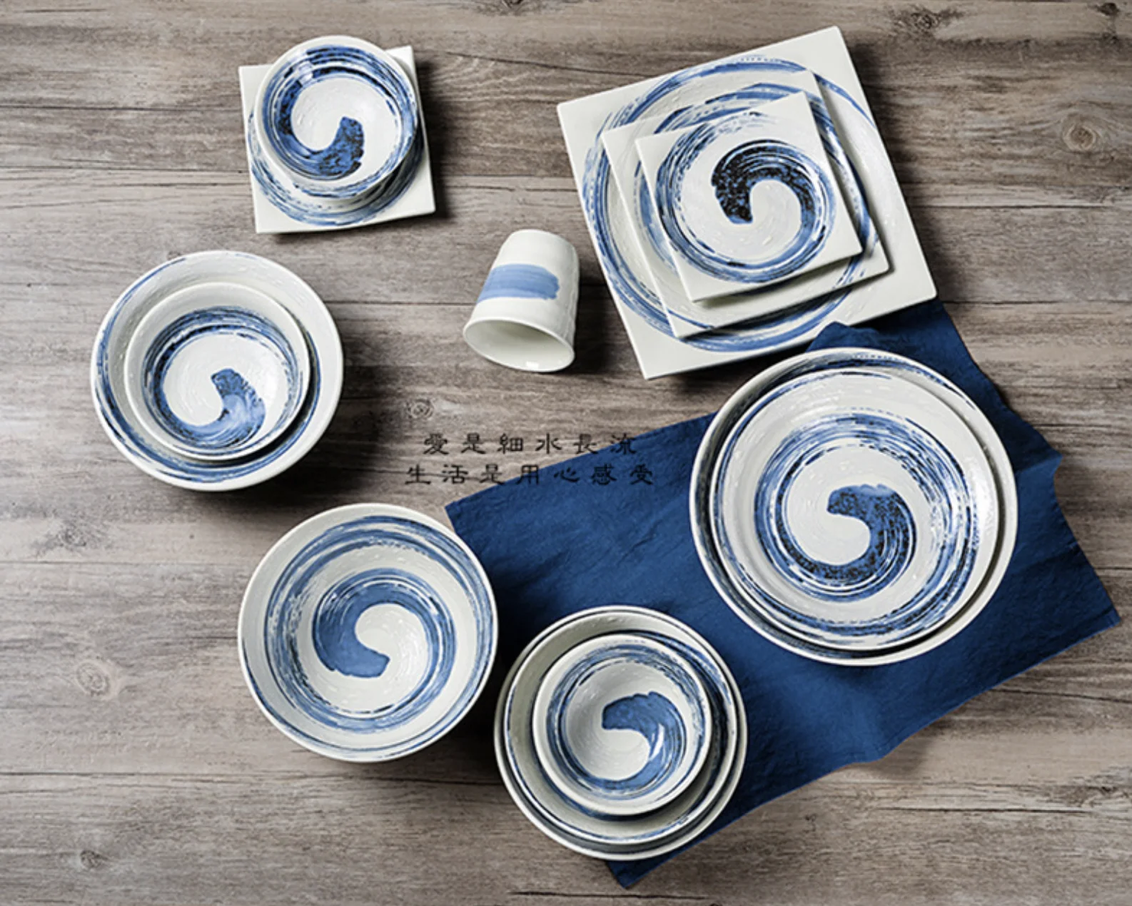 

Japanese Ceramic Bowl Tableware Under-glaze Rice Bowl Ramen Bowl Dinner Dish Plate