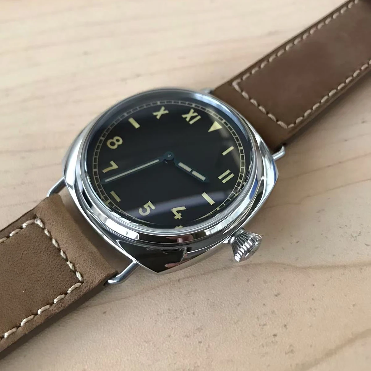 Hruodland 2025 جديد ساعة كوارتز رجالية روندا 502 ريترو 44 مللي متر الياقوت الزجاج الفولاذ المقاوم للصدأ Reloj Hombre