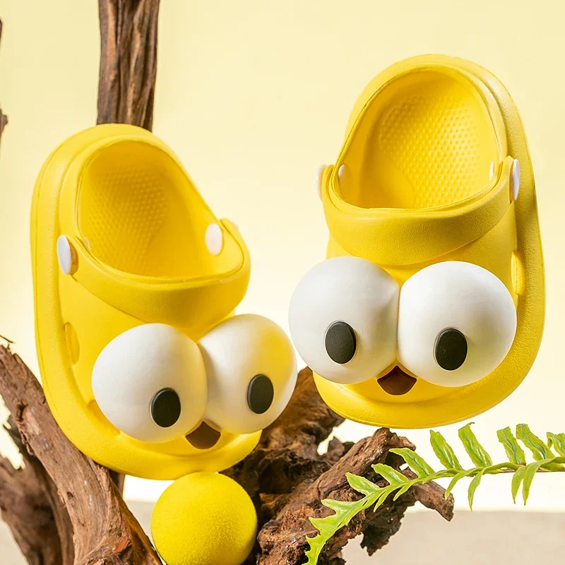 Scarpe da giardino per bambini sandali da spiaggia per cartoni animati EVA carini pantofole estive per bambini pantofole da esterno per bambini