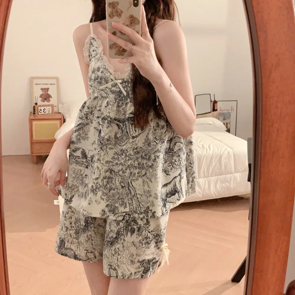 

Fashion Flower Bear Suspender Shorts Suit V-Neck Sleeveless Two Piece Sleepwear with Padded Loose Lace Nightwear Sets Home