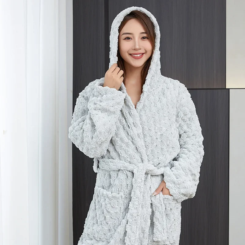 Bathrobe Autumn and Winter Cloud Bathrobe Plain Absorbent High-end Coral Velvet Pajamas Thickened Women's Bathrobe