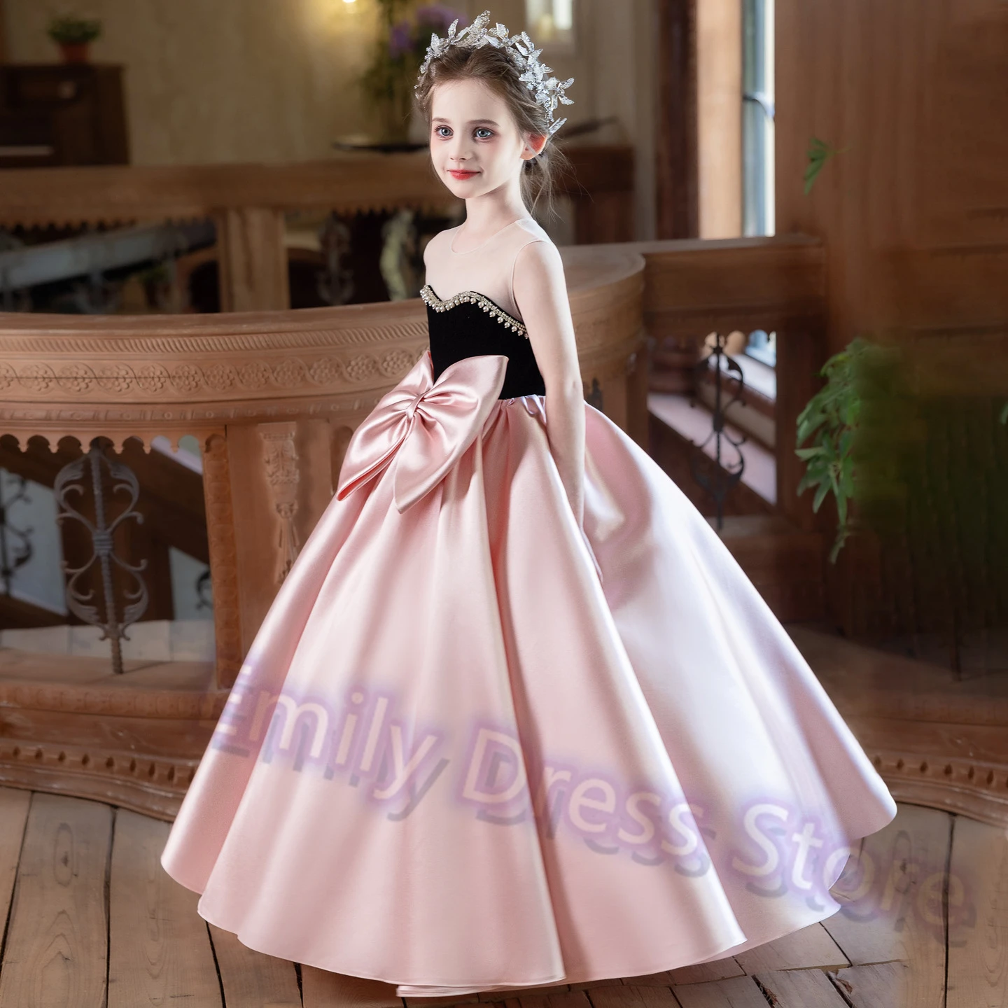 Customized Pink Flower Girl Dress For Wedding Satin Pearls Tulle Floor Length With Bow Kids Birthday Party Infant Gown