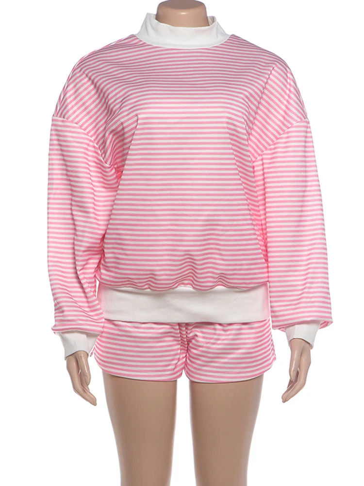 Weird Puss Stripe Patchwork 2-teiliges Set für Damen, T-Shirt mit Rundhalsausschnitt und langen Ärmeln + Mini-Shorts, lässiger, schlichter und bequemer Alltagslook – Detail 3