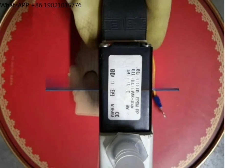 

Miniature DC two-way solenoid valve 6128A 12VDC 5W 3bar