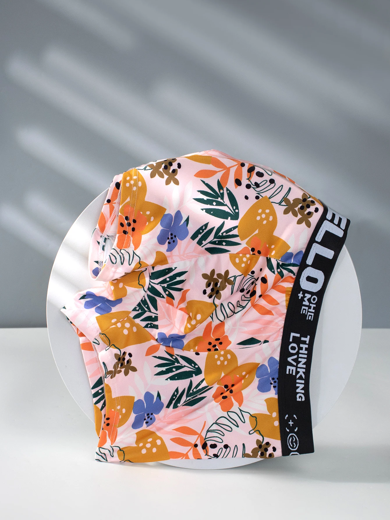 

1 пара мужских трусов с принтом и модным дизайном, интимные и бриллиантовые, чтобы подчеркнуть очарование мужчин