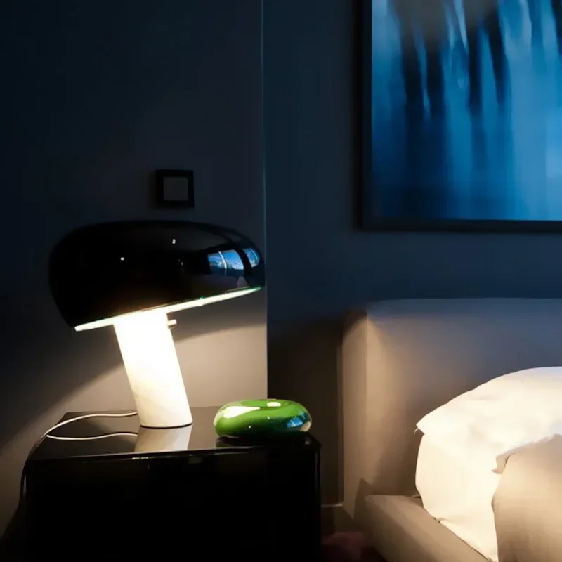 Lámpara de mesa Led de mármol de alta calidad, diseño italiano, igual a la luz de escritorio Original para dormitorio