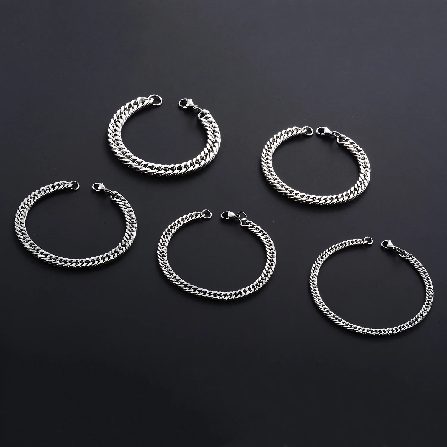 Klassisches Punk-Armband für Männer aus Edelstahl, kubanische Gliederkette, modisches Handgelenk-Schmuckstück, Geschenk. – Detail 4
