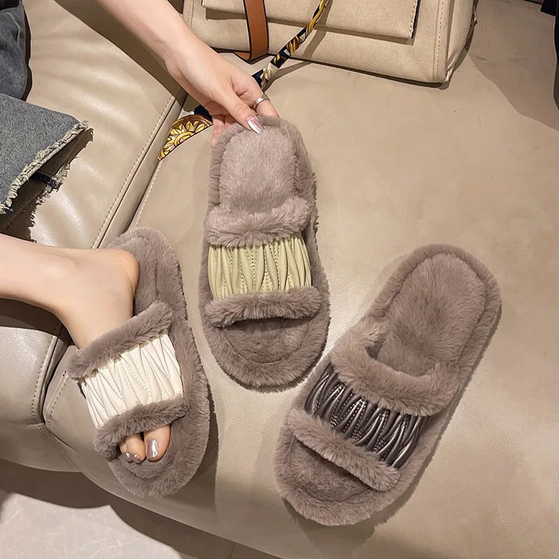 Casual Fluffy Slippers Women Home Fashion Popular Plush Winter Designer Shoes Girls Flats Chic Elegant Platform Slippers Indoor