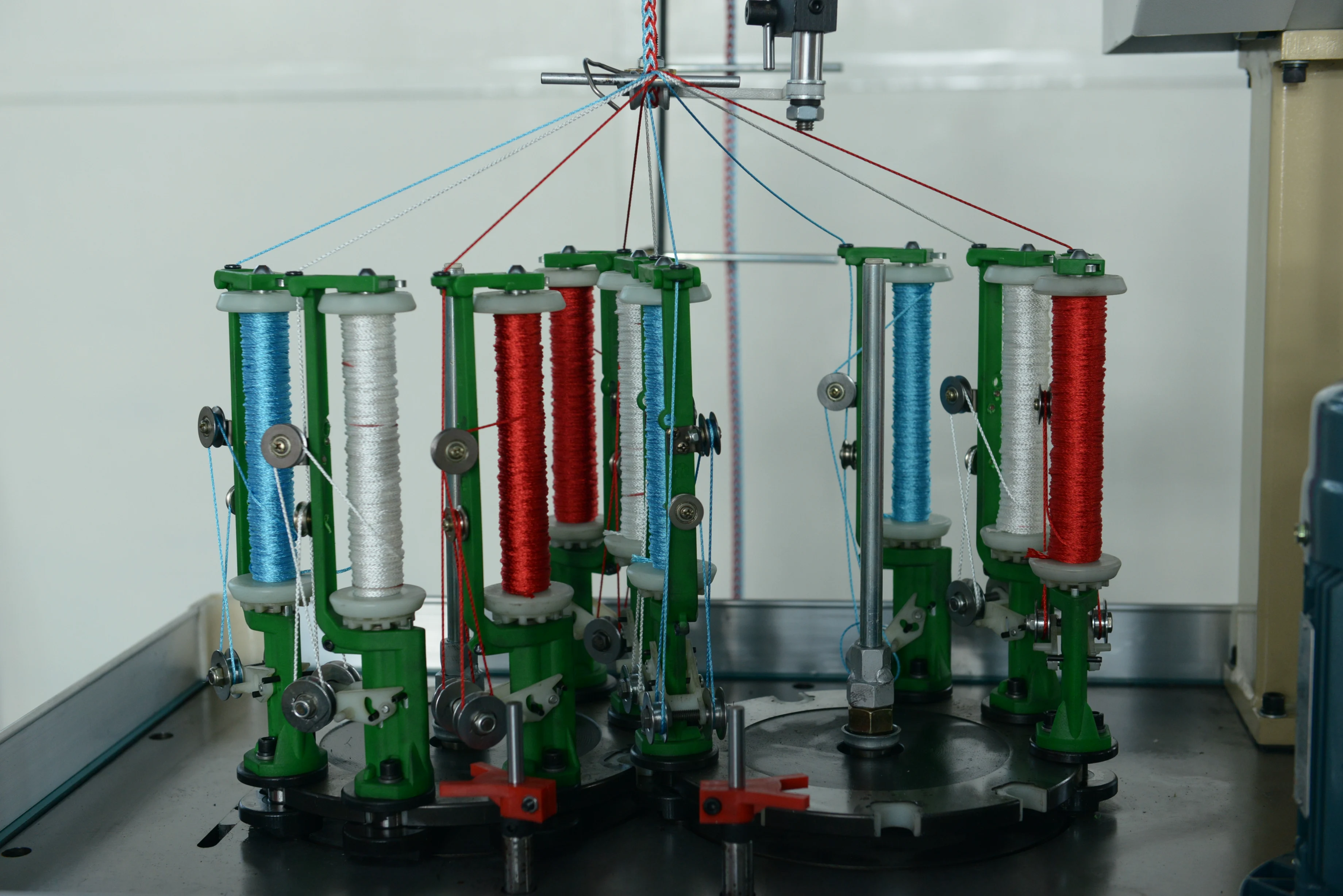Macchina per intrecciare il pizzo Soutache a 9 mandrini
