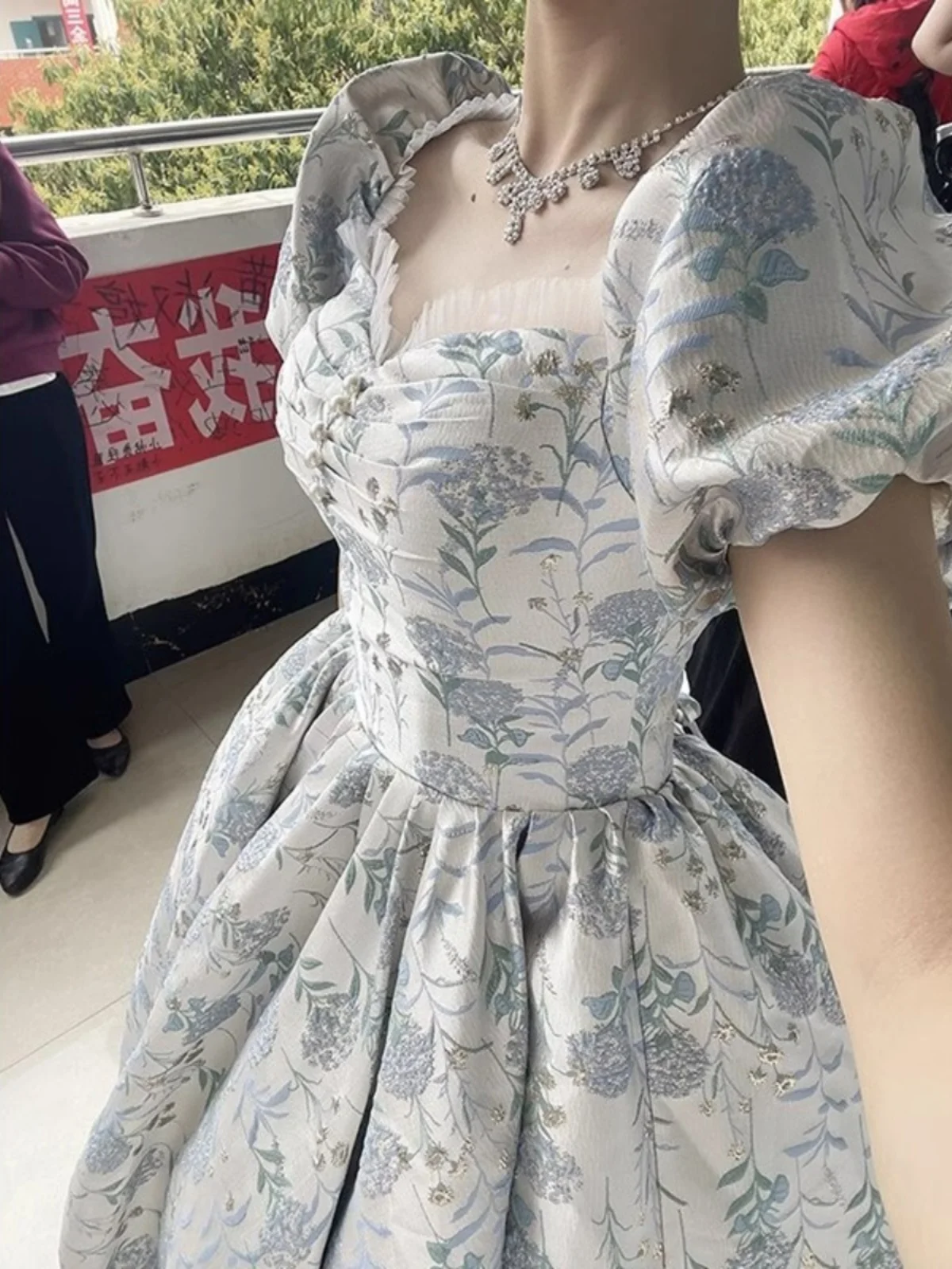 Ele Puffy Evening D… - image