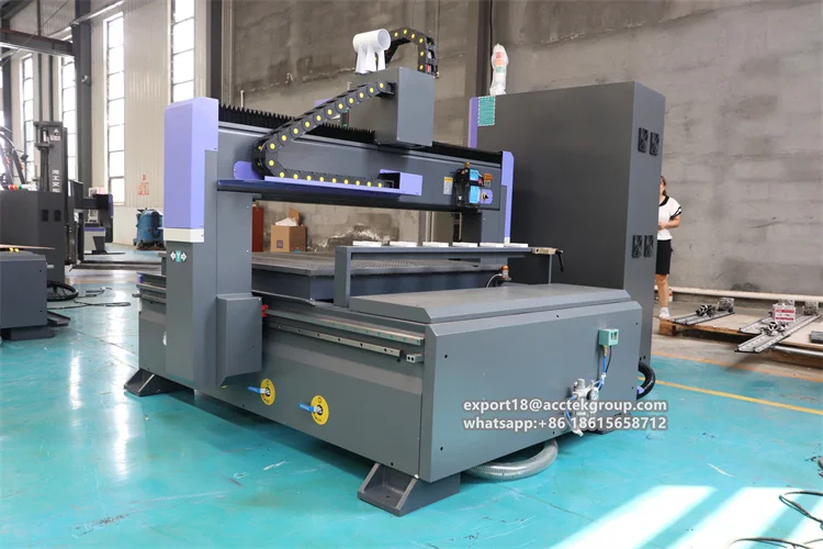 Nuovo router CNC Atc con prezzo economico 1325 2030 Macchina CNC per la lavorazione del legno Macchinari router CNC 1212 per taglio e incisione