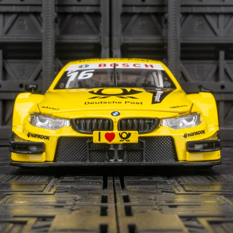 

CCA 1:24 BMW M4 DTM Sport Racing Car Model doors can be opened has simulated sound and lighting functions fine workmanship