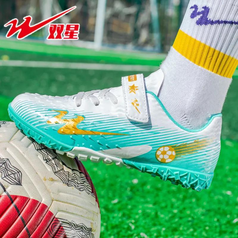 

Top Grade Soccer Cleats Fine Workmanship, Abrasion Resistant, Comfort Football Shoes for Professional Athletes