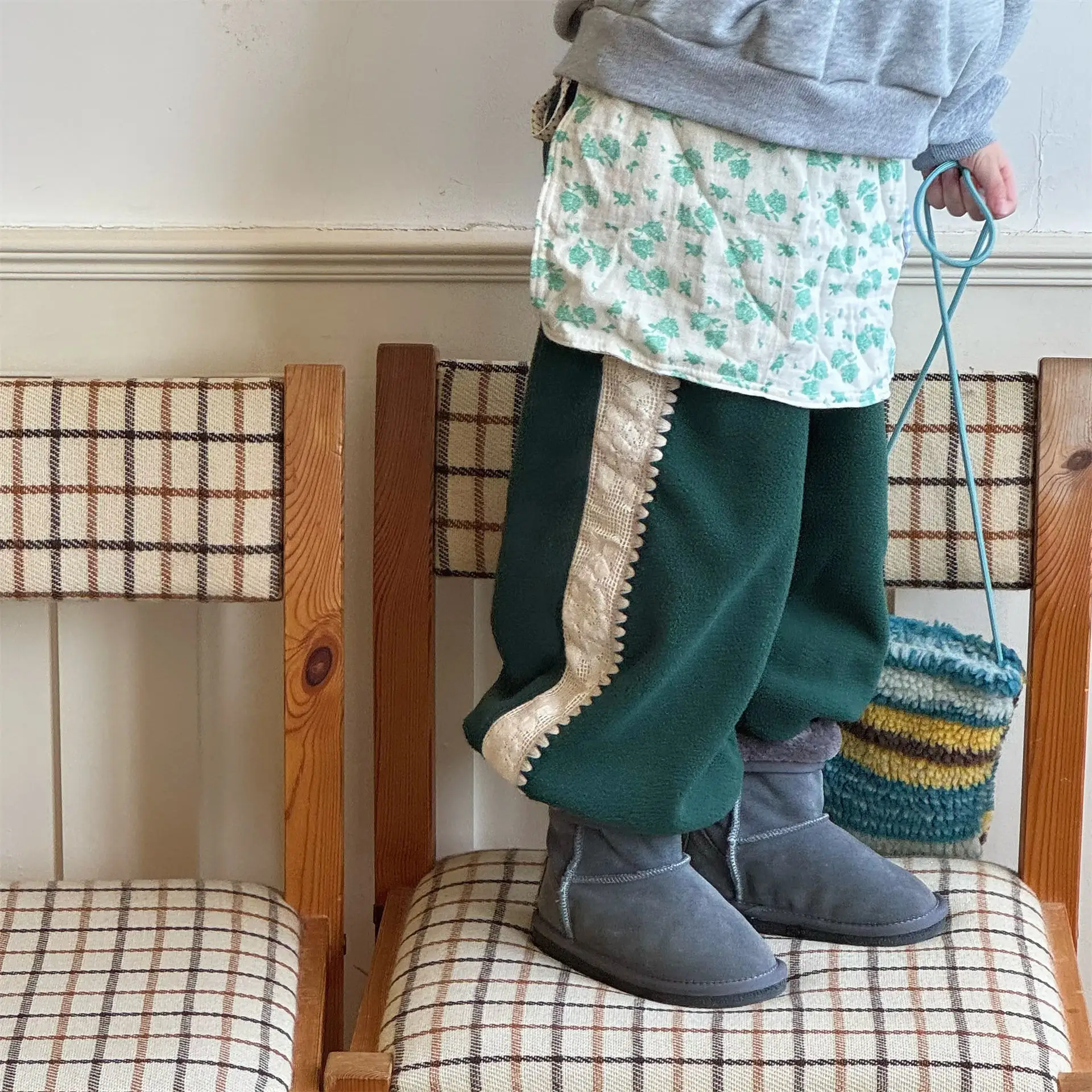 

2025 Winter New Children Fleece Trousers Kids Harem Pants Plus Velvet Thick Boys Girls Warm Sweat Pants Baby Casual Pants