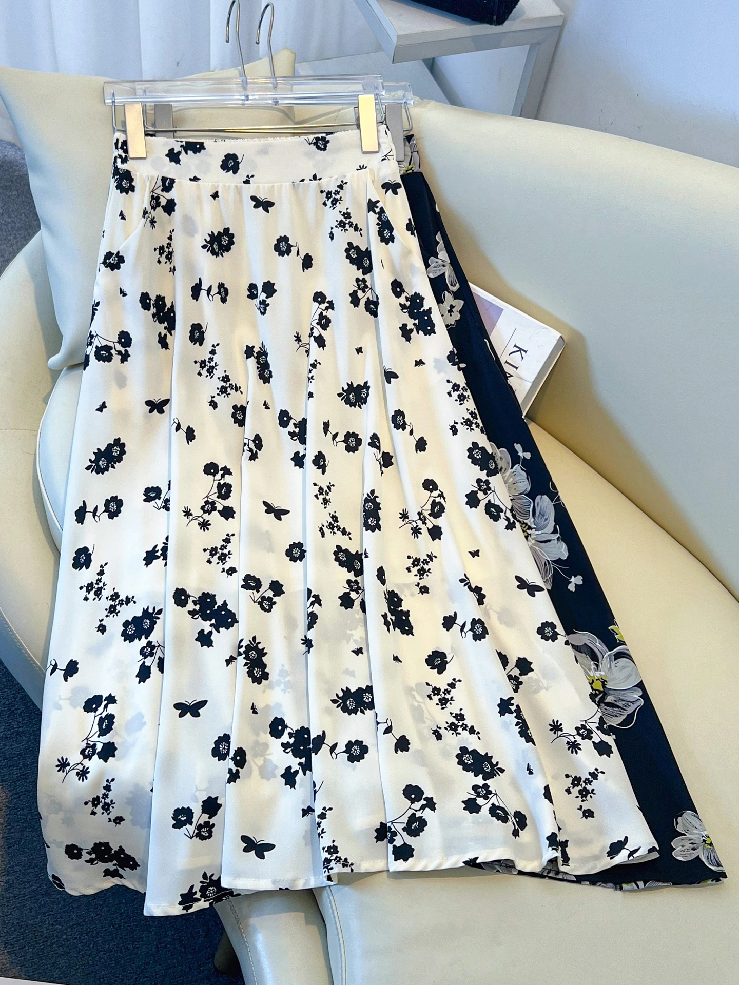 

Floral Print High Waist Thin Half Skirt Women's Summer A-Line Skirt Hip Concealing Midi Umbrella Skirt Style