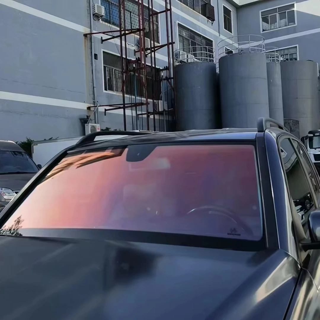 

Высокое качество, красный цвет, VLT, 87% рулон, размер 1*30 метров, автомобильная оконная пленка-хамелеон