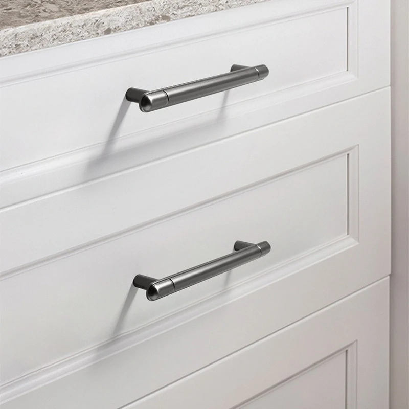 Modern Cabinet Door Pull Handle for Black Diamond Kitchen Cabinets Wine Cabinets and Drawers Single-Hole Furniture Accessorie