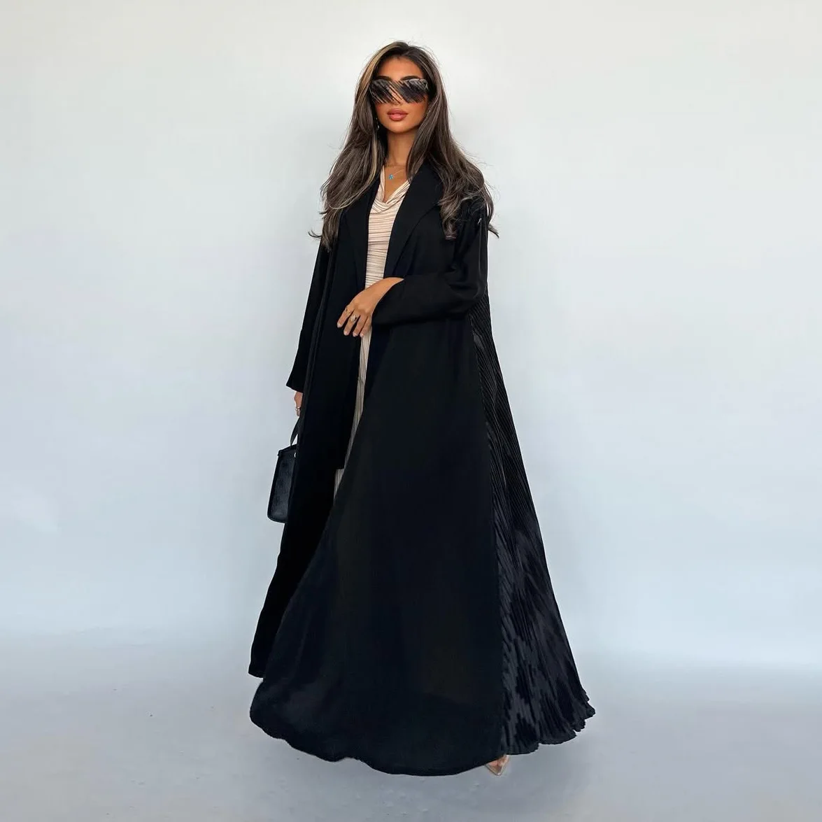 

Pleated Black Abaya Dress for Women Dubai Luxury 2025 Arabic Cardigan Kimono Muslim Coat Islamic Evening Gown Turkey Kaftan Robe