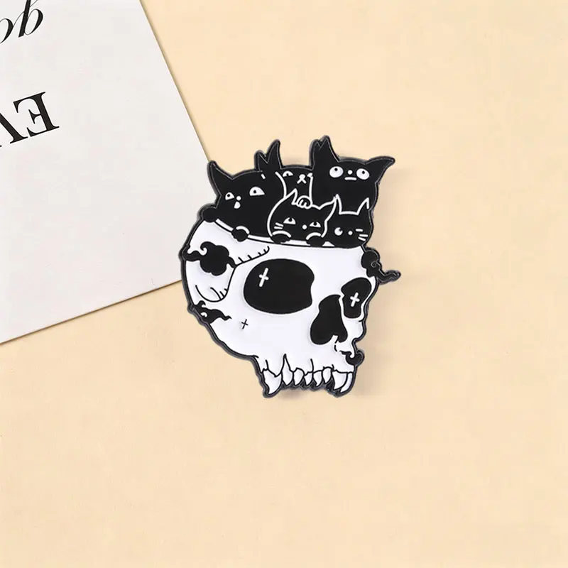 Totenkopf Schwarze Katzen Abzeichen Emaille-Pins Gotische Todeskatzen Pilz-Broschen Gruselige Tiere Halloween-Accessoires Deko-Geschenke – Detail 6
