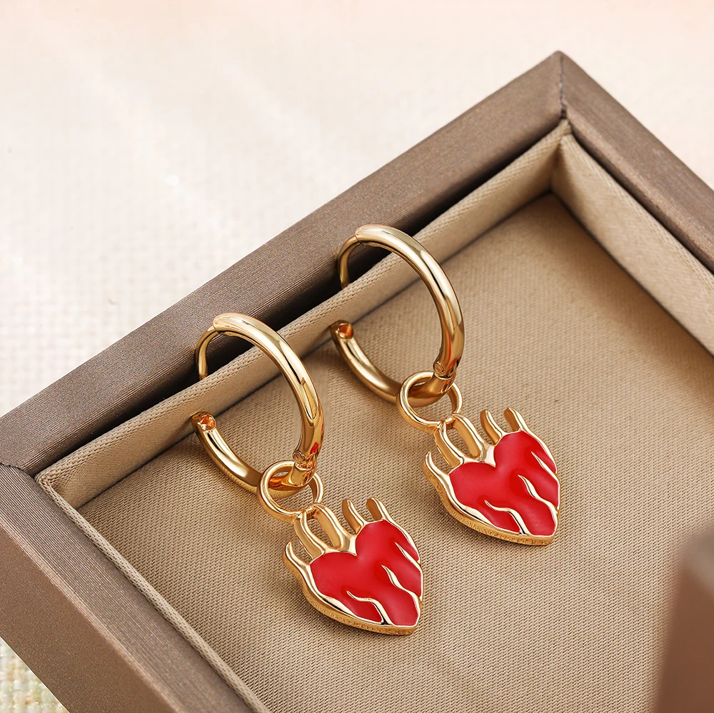 Hot Red Heart Pendant Charm Hoop Earrings for Women Punk Stainless Steel Small Circle Huggie Hoops Fashion Jewelry Gift