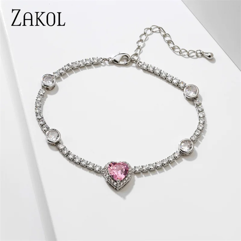 ZAKOL Trendy Round Zircon Arrangement Bride Bracelets for Women Light Luxury Shiny Heart Pendant Bracelet Weding Fine Jewelry