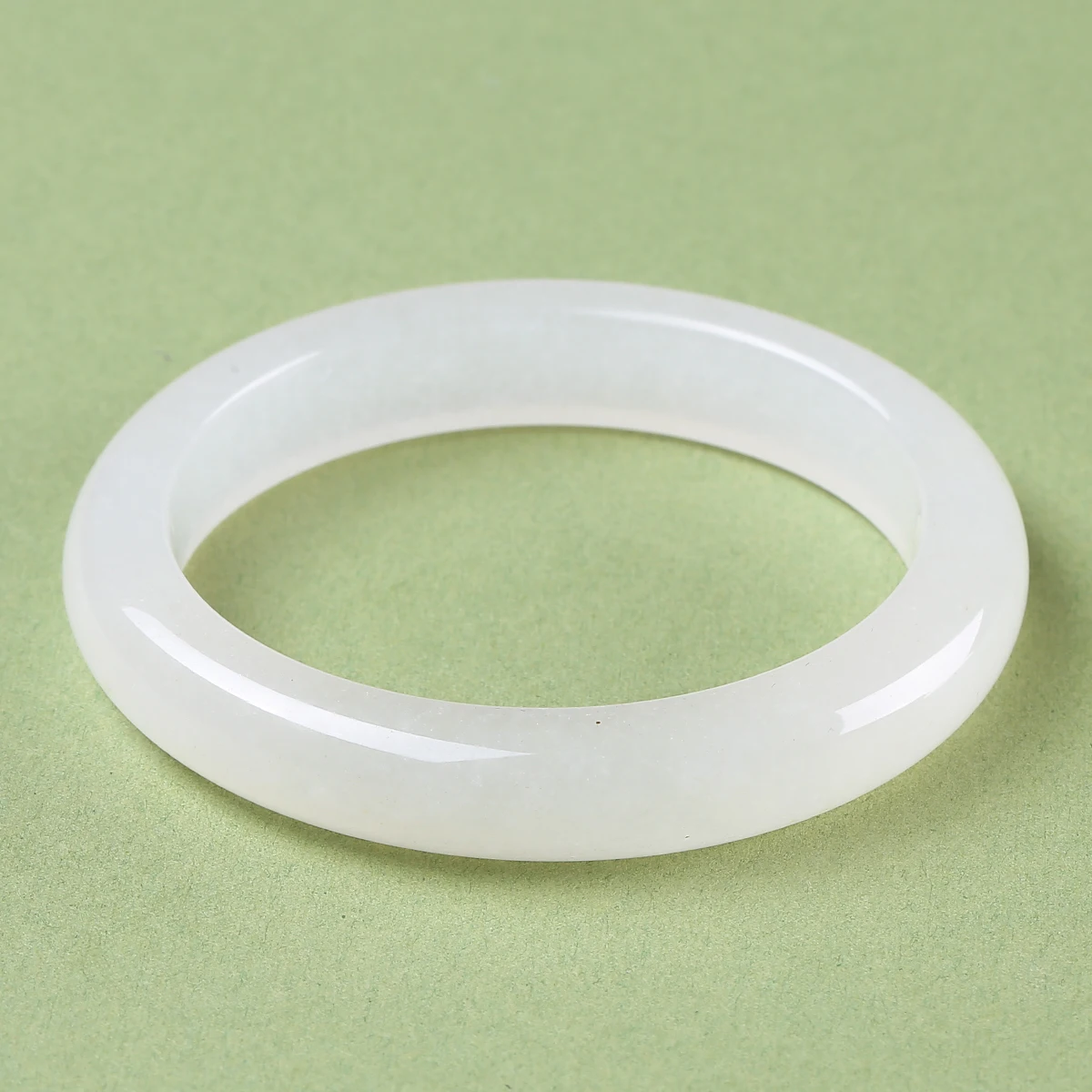 1 Stück JD Natürlicher Russischer Weißer Jade-Armreif Eisig Durchscheinendes Nephrit-Armband für Frauen Elegantes Geschenk Schmuck Armreifen Armbänder – Detail 5