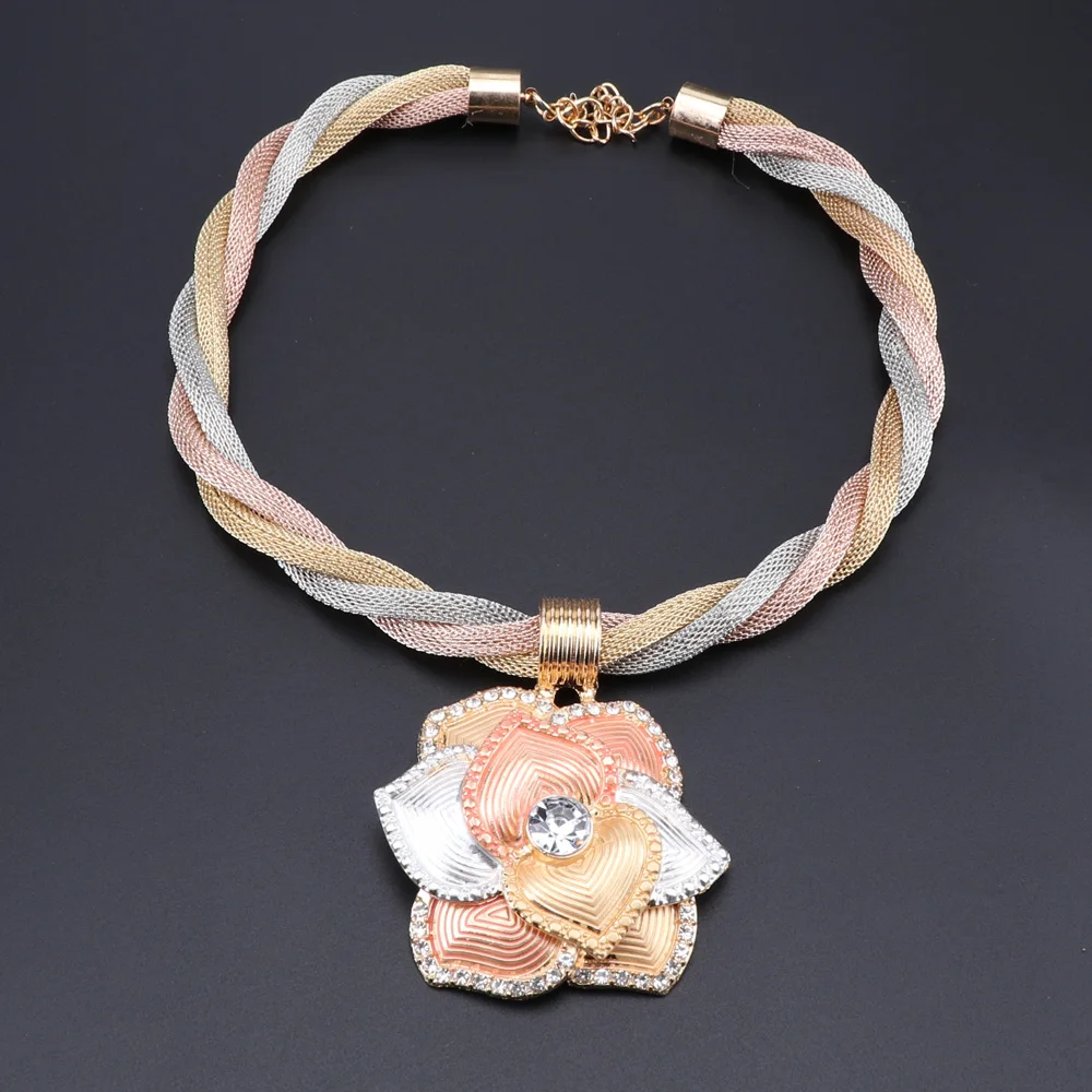CYNTHIA Fashion Elegant Flower Pendant Necklace Jewelry Sets Luxury Crystal Dubai Bride Wedding Gold Color Jewelry Accessories