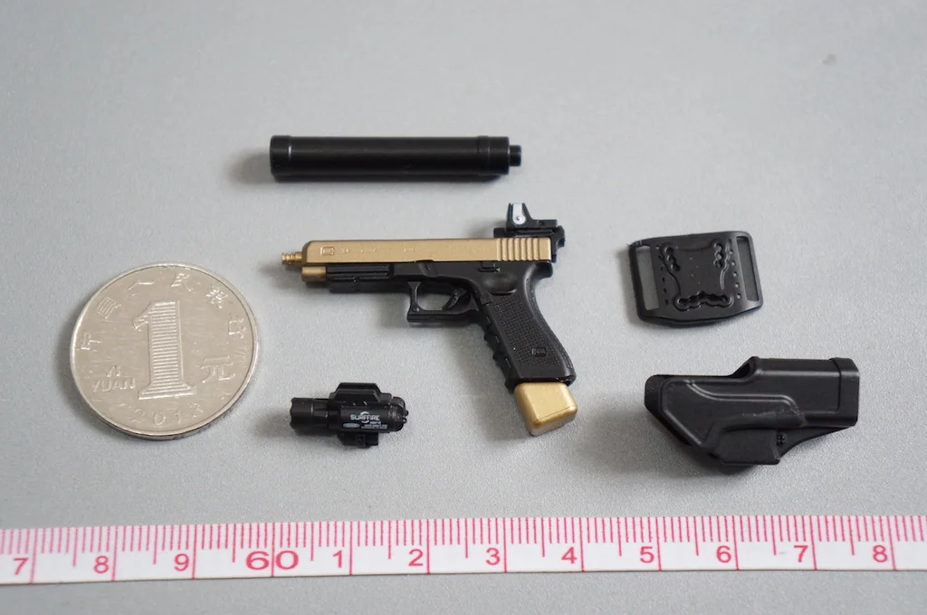 

EASY&SIMPLE ES 1/6th 06031 Mini Toys Doom's Day Model G G34 Pistol Holster Model PVC Material For 12inch Action Figure