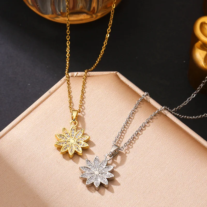 Sparkly Daisy Flower Pendant Necklace, Stylish Women Neck Piece, Wonderful Gift for Picnic Hangout Daily Urban Outfits