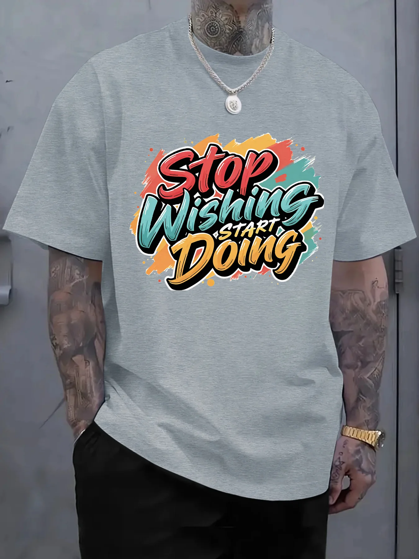 เสื้อยืดผู้ชายผ้าฝ้ายแท้พร้อมหยุดปรารถนาเริ่มทำกราฟฟิตี้สีสันสดใสพิมพ์เสื้อยืดสร้างแรงบันดาลใจทรงพอดีตัว