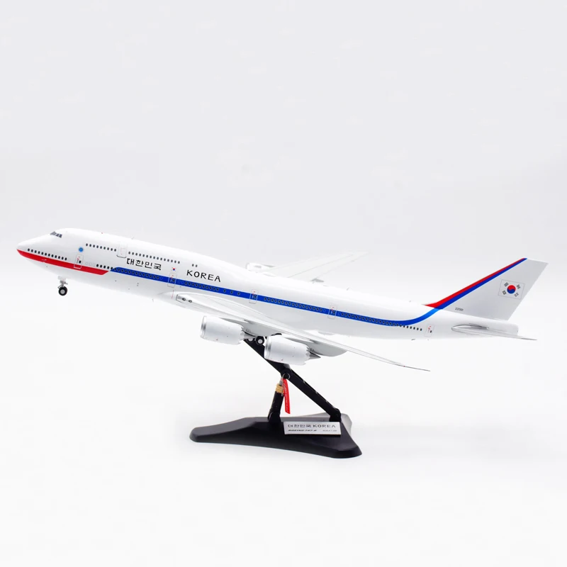 

Diecast 1:200 Scale Korean B747-8 HL7643 Alloy Aircraft Model Collection Souvenir Display Ornaments Toy Gift