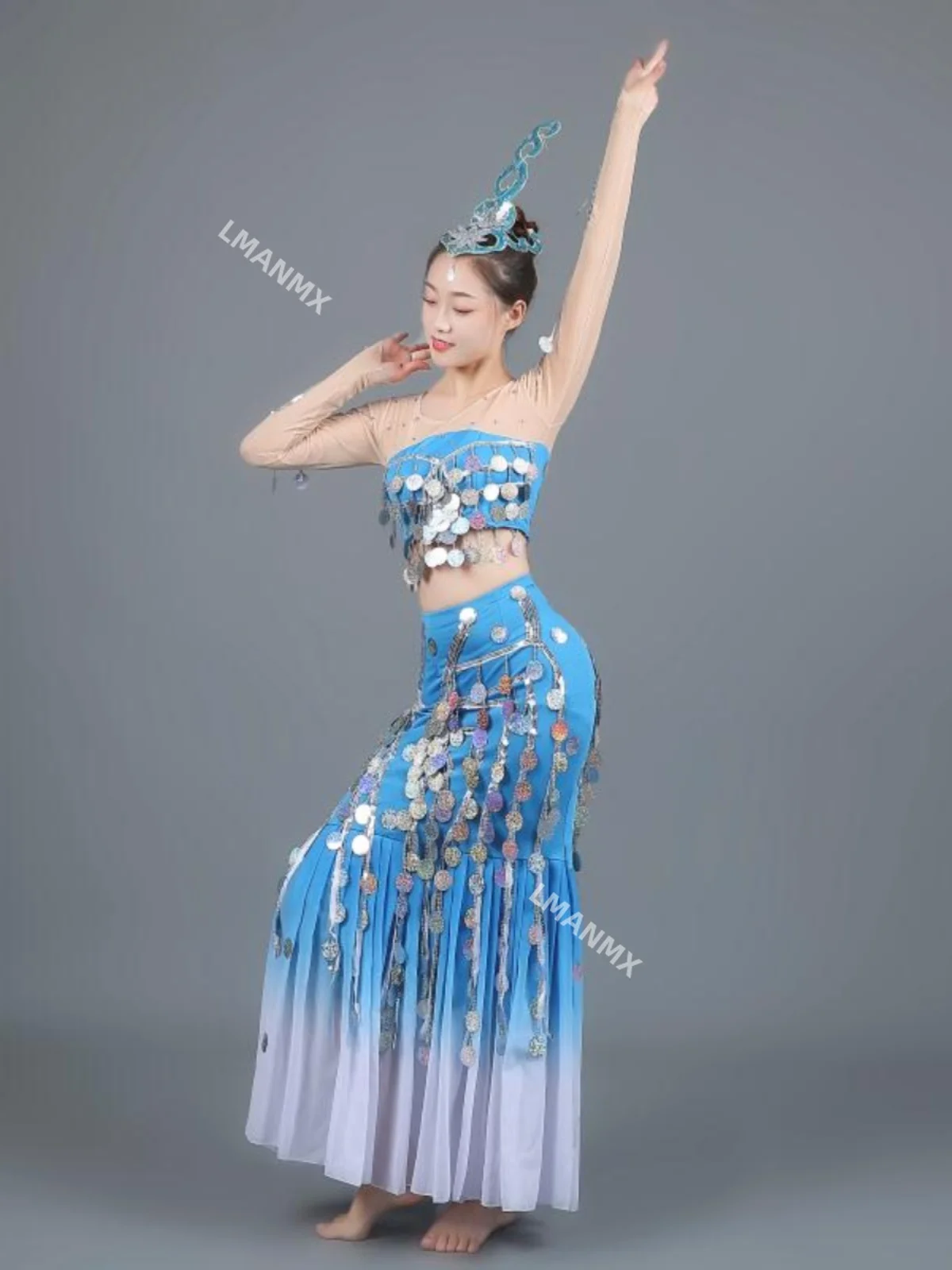 

New Dai dance costume performance costume peacock dancer adult performance costume sequined fishtail skirt