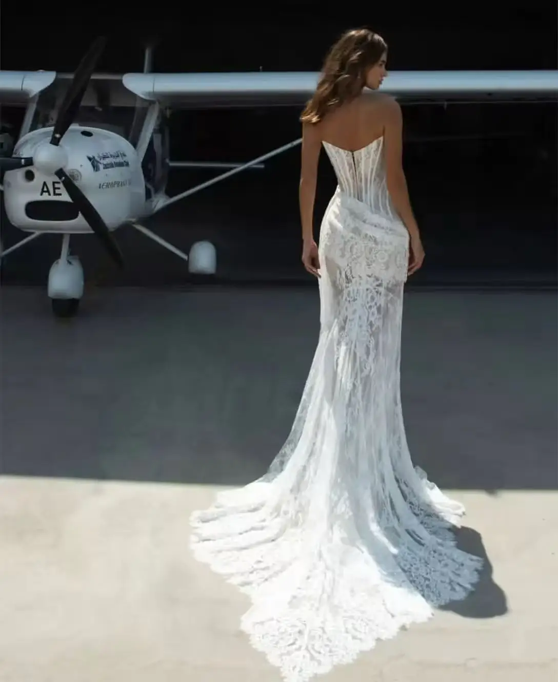 فستان زفاف حورية البحر من الدانتيل بدون حمالات على شكل عظمة مثير فساتين زفاف أنيقة أنيقة بطيات فساتين العروس حسب الطلب #2
