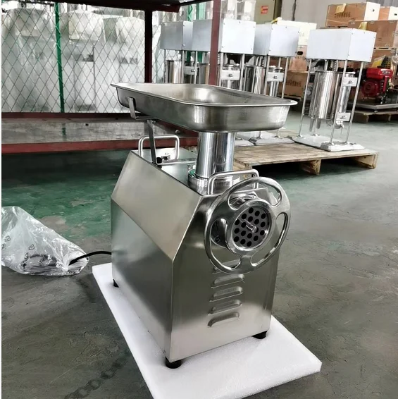 Tritacarne e produttore di salsicce Tritacarne per uso domestico Tritacarne elettrico 2000W