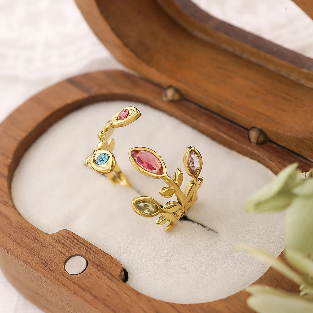 WILD & FREE Exquisite Luxury Crystal Stainless Steel Rings for Women 18K Gold Plated Chic Vintage Trendy Waterproof Jewelry view 5