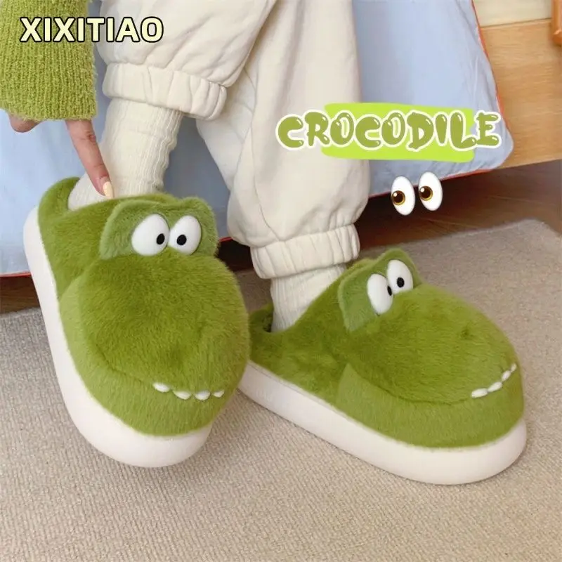 

New Green Fluffy Crocodile Slippers Man Women Comfort Pull On Fur Slides Designer Fuzzy Shoes Indoor Women's Soft Slipper