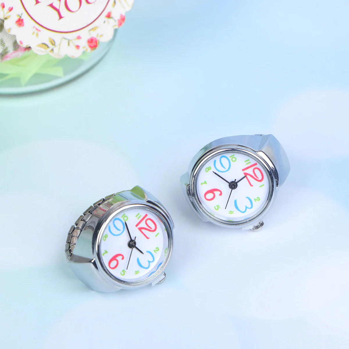 

2 шт. часы с кольцом для пары, серебряные наручные часы на палец с цифрами, мини-водонепроницаемые мужские часы